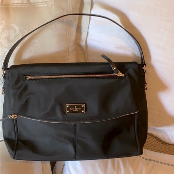 kate spade Handbags - 🔴💥HP💥KATE SPADE NWOT NYLON SHOULDER BAG